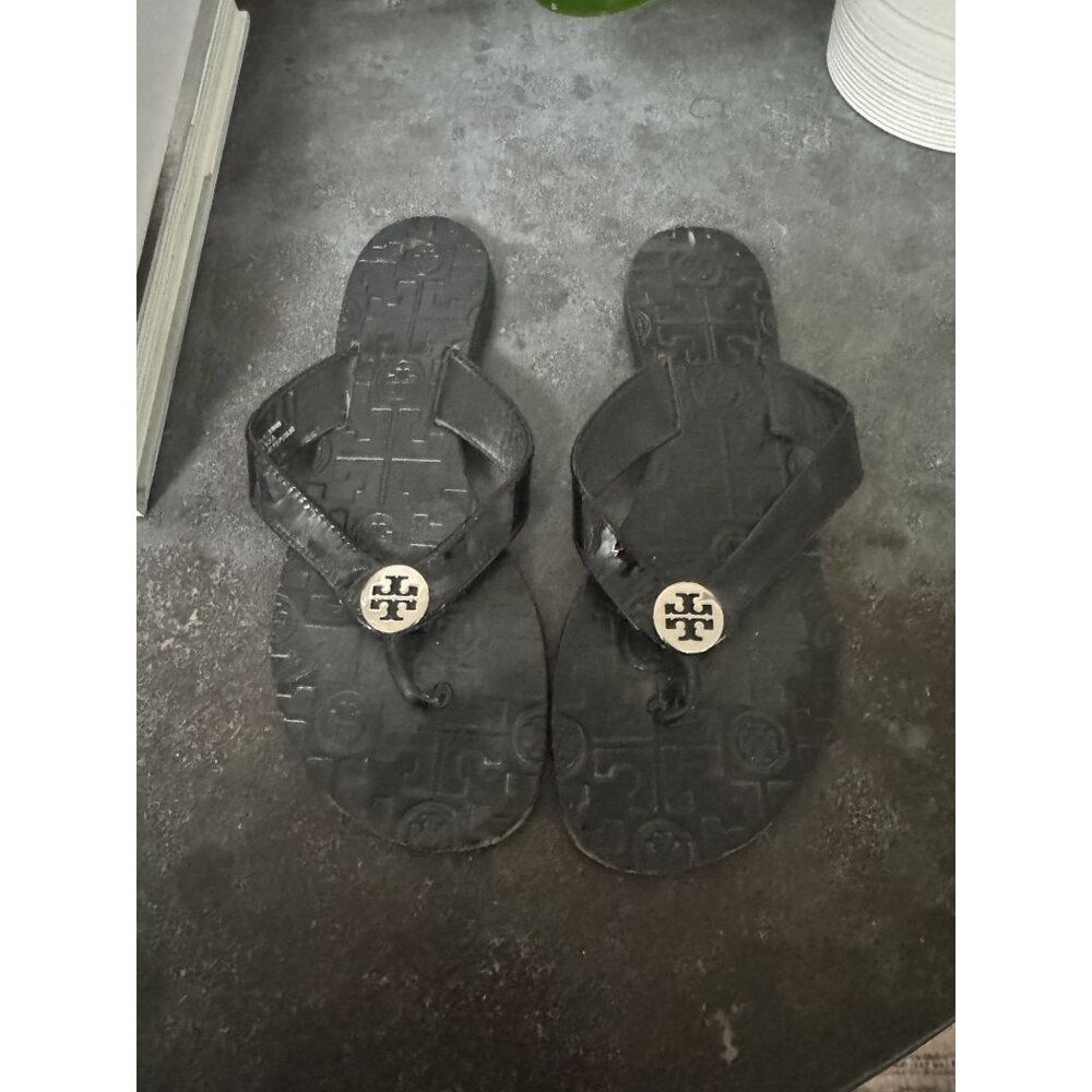 TORY BURCH THORA PATENT BLACK SANDALS SIZE 7